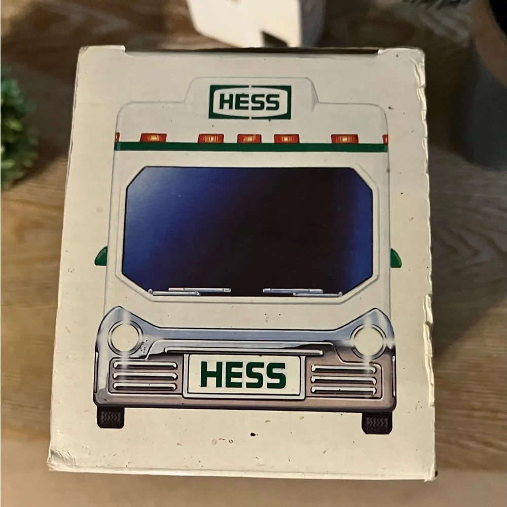 1998 Hess Recreation Van with Dune Buggy and Motorcycle.